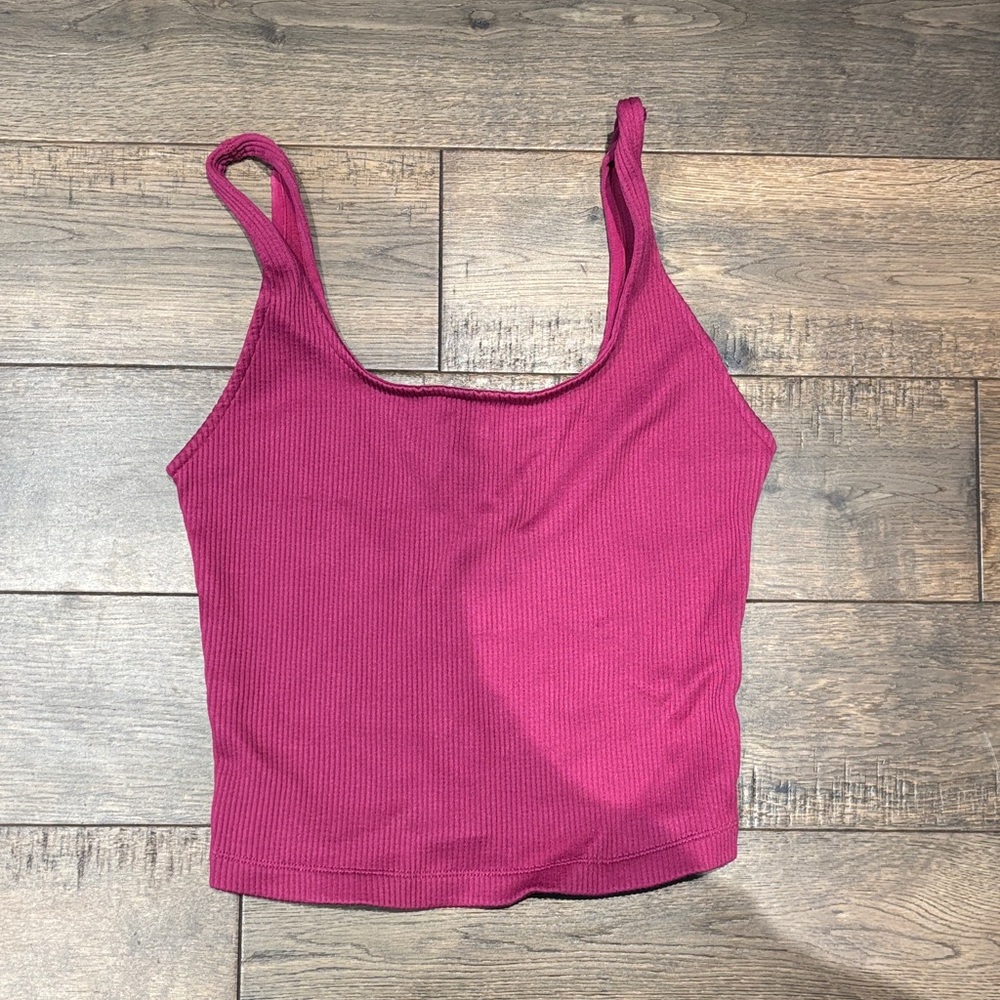 Dynamite Ribbed Fuchsia Tank Crop